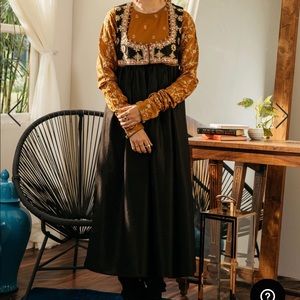 Long frock style Pakistani shirt
